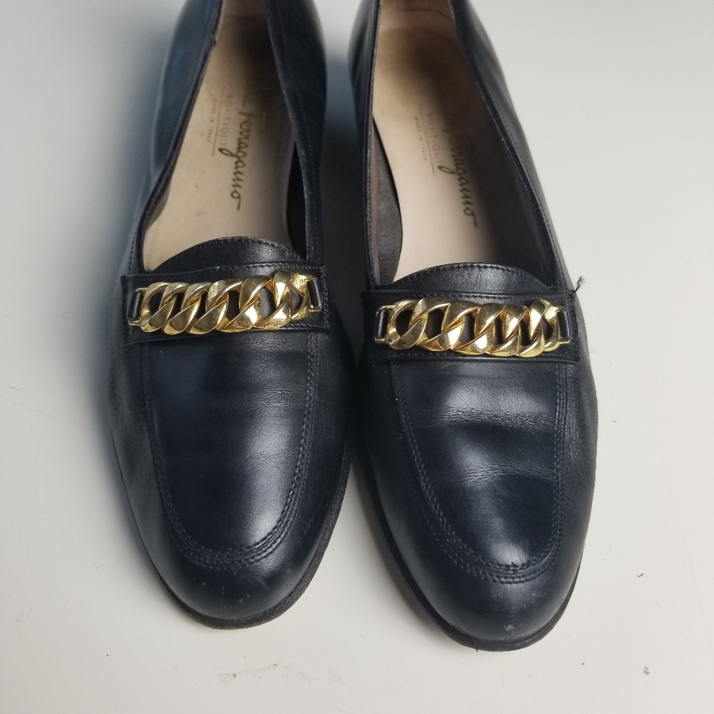 Salvatore Ferragamo black leather shoes size 8.5A4
